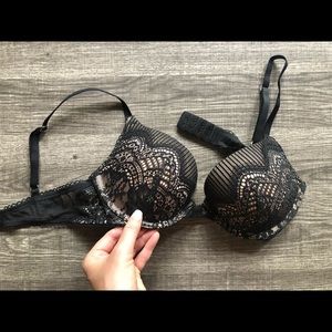 Victoria’s Secret - Lace Push-Up Bra, Size 34C
